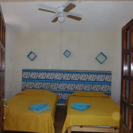 Casona Luciérnaga-Casa de Huéspedes León Esterno foto