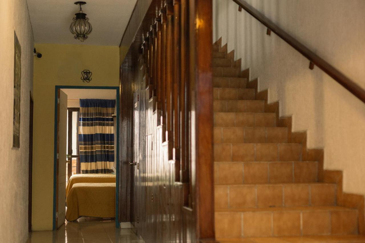 Casona Luciérnaga-Casa de Huéspedes León Esterno foto