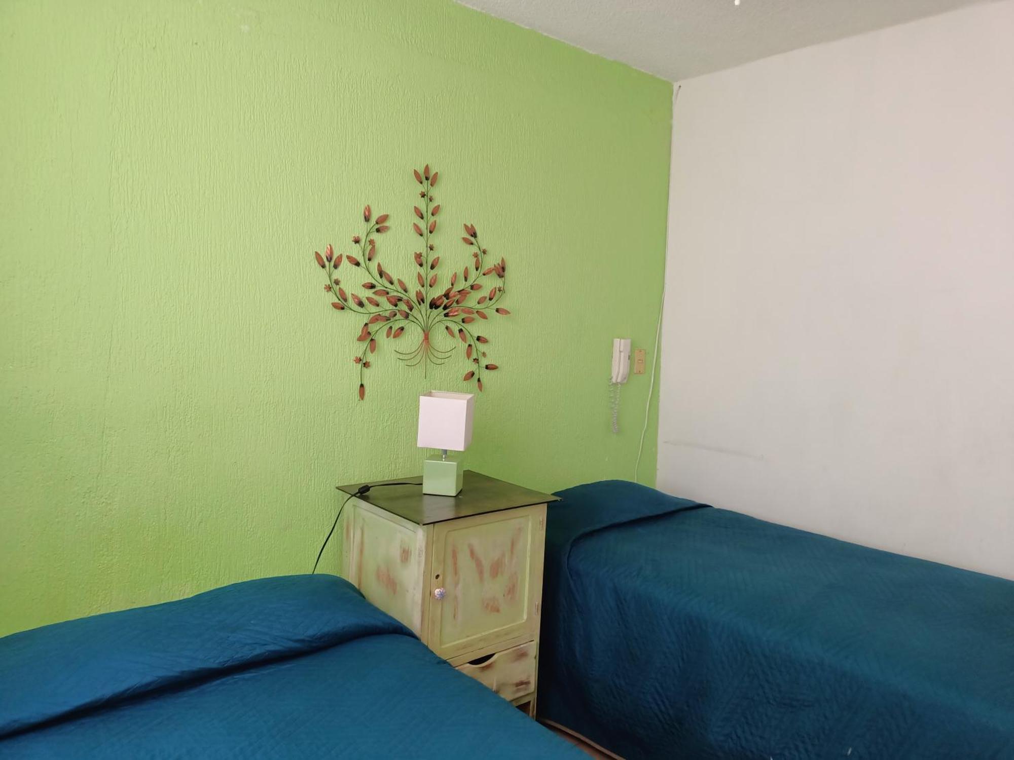 Casona Luciérnaga-Casa de Huéspedes León Esterno foto