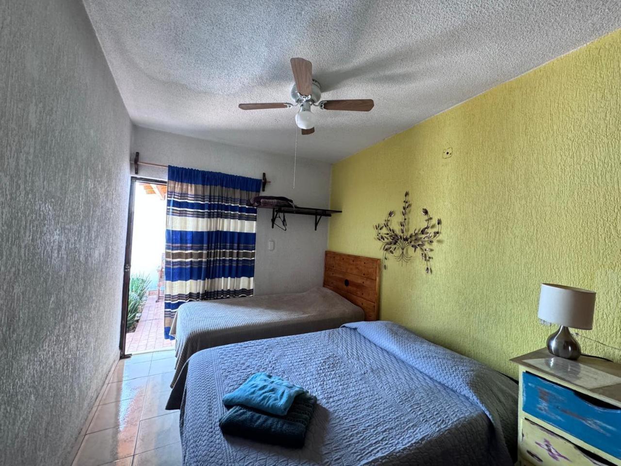 Casona Luciérnaga-Casa de Huéspedes León Esterno foto